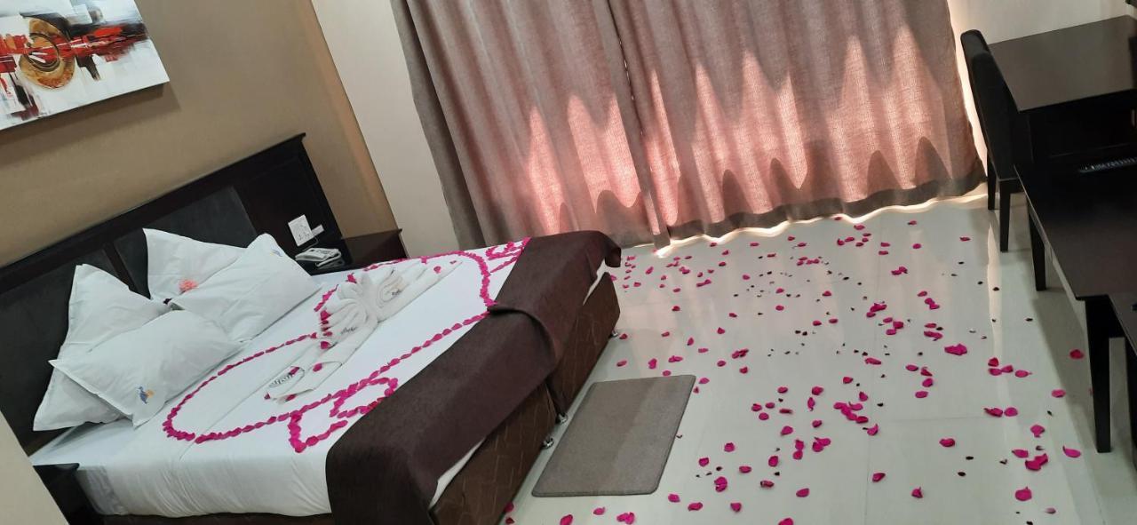 Palm Kalash Hotel Лусака Екстериор снимка