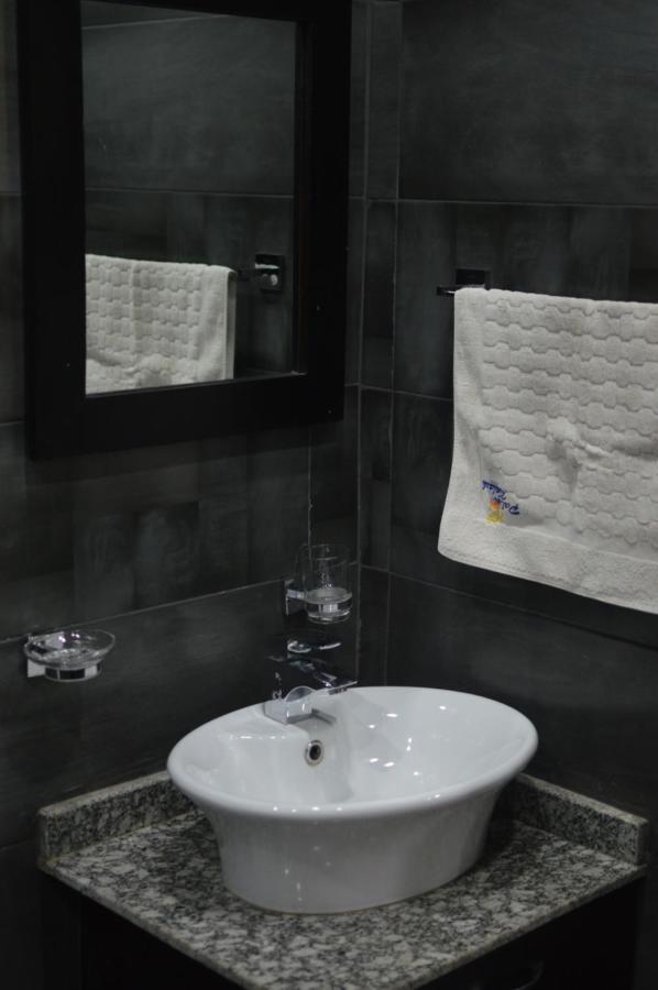 Palm Kalash Hotel Лусака Екстериор снимка